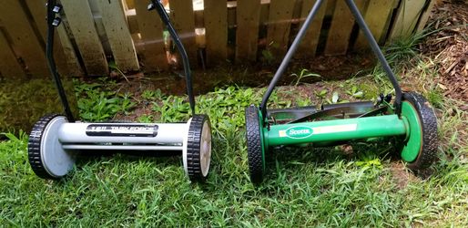 Lawnmower excellent condition like new