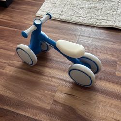 Served toddler bike