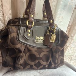 Coach madison purse 