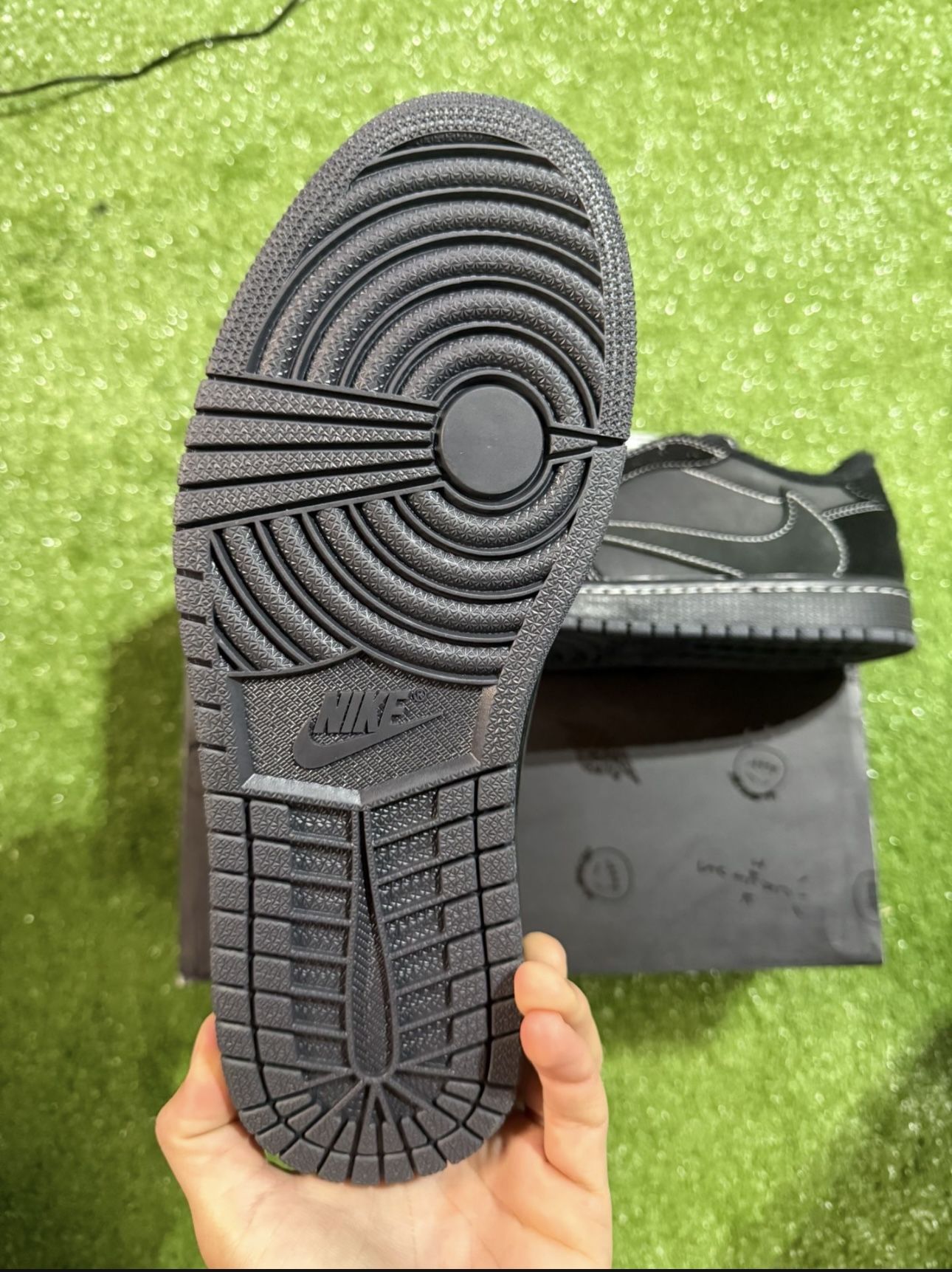 Travis Scott Phantom Jordan 1 Low
