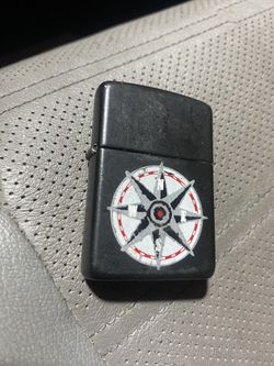 Zippo Black Lighter North West South East Direction Lighter Works Great