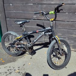 16" BMX Razor Kids