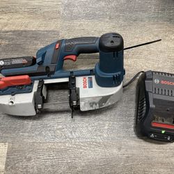 BOSCH 18V BSH180B Compact Portable Bandsaw with 1.3Ah Battery & Charger 