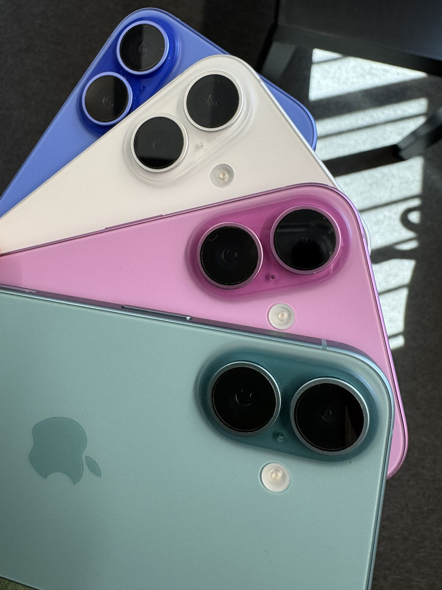iPhone 16