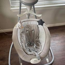 Graco 2-in-1 Swing / Bouncer