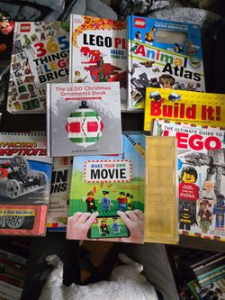 10 LEGO Books And Magazines
