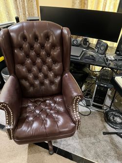 Executive comfortable office chair