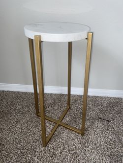 Cute Marble Side Table