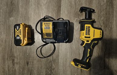DeWalt ATOMIC Reciprocating Saw DCA369