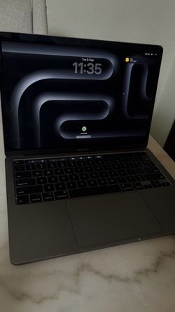 MacBook Pro 13” (2020)