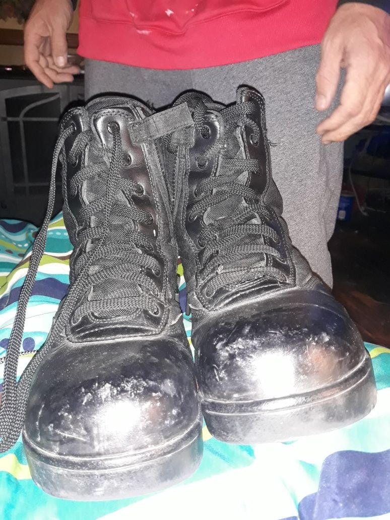 S.W.A.T Steel toe work boots