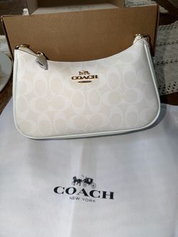 Hermosa cartera disponible