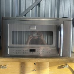 Frigidaire Professional Over-the-Range Microwave – Stainless Steel, Clean, Working