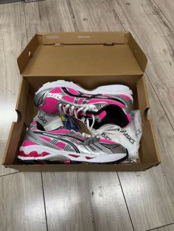ASICS Gel Kayano 14 Pink & Silver Sneakers Brand new with tags
