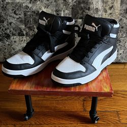 High Top Puma Sneakers Size 9