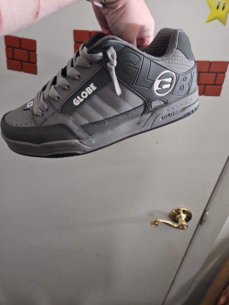 Globe Skate Shoes