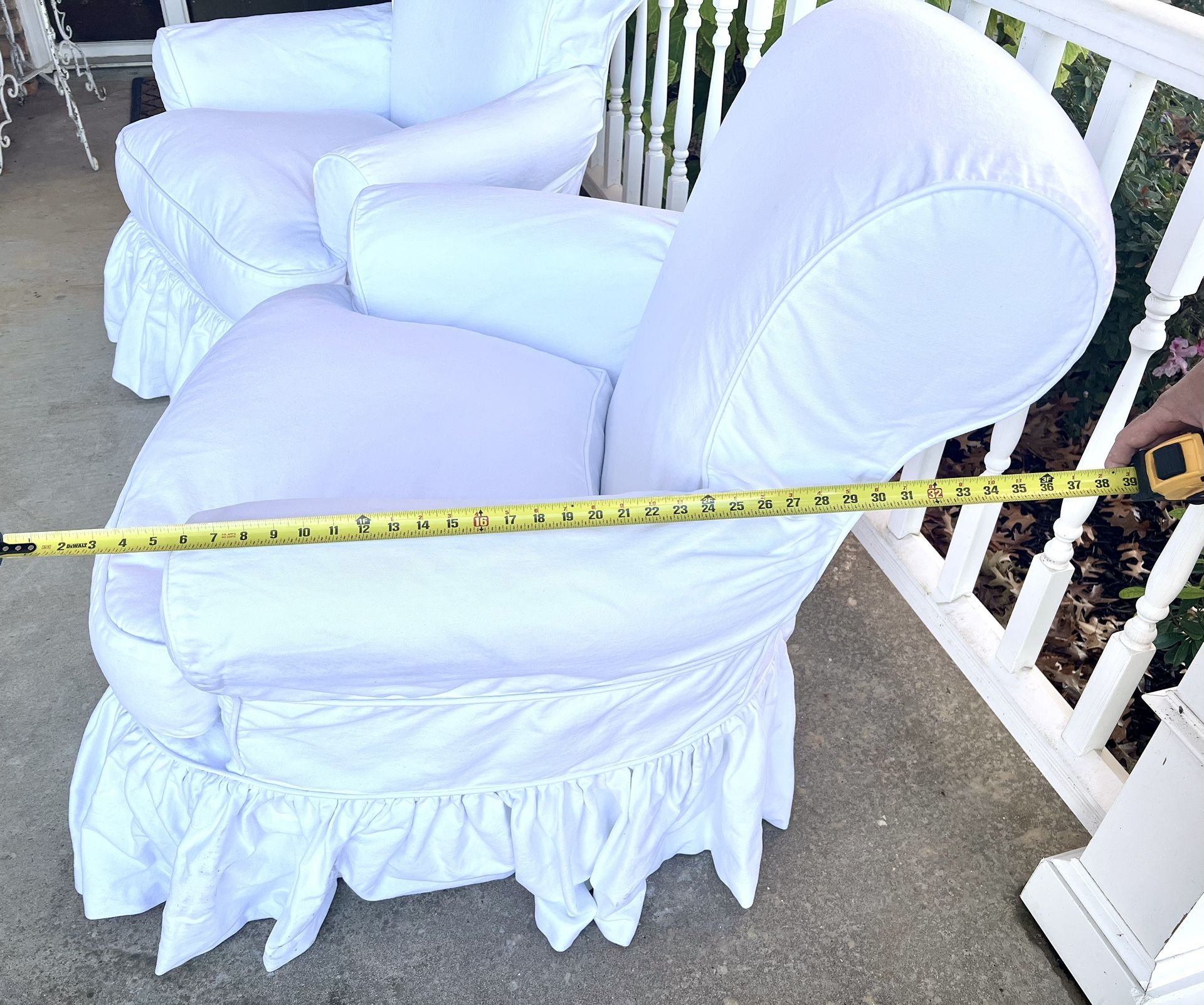 LIKE NEW!! Large Cushy White Slipcovered Chairs Skirted