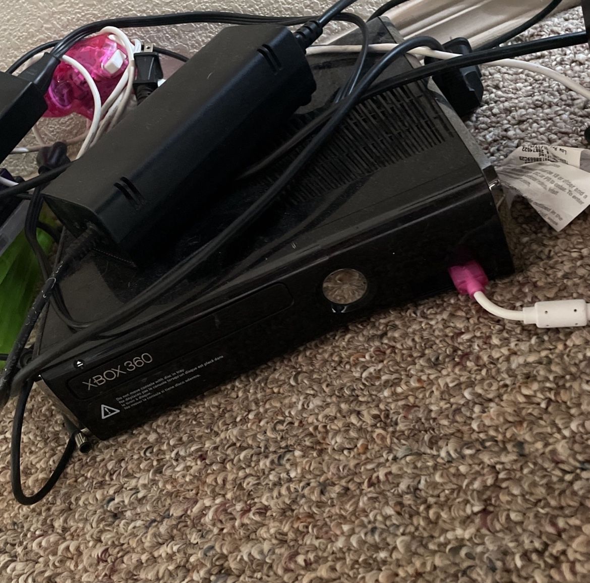 Xbox 360 W/Kinect