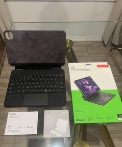 Belkin Pro Keyboard Case w/Magnetic Stand