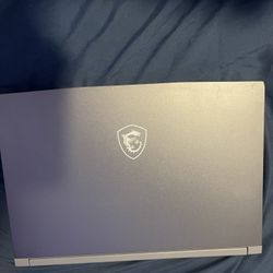 MSI Thin 15 B13VE 144hz i5-13420H Geforce RTX 4050