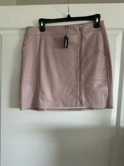 Express skirt blush rose size 10