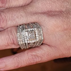 3CT Size 9 Womans Diamond Ring