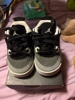 Jordan 4