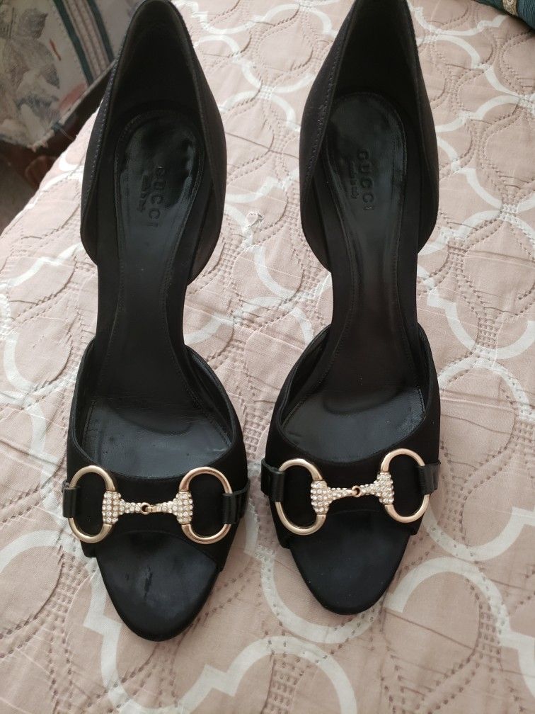 Authentic Size 8B Gucci High Heels