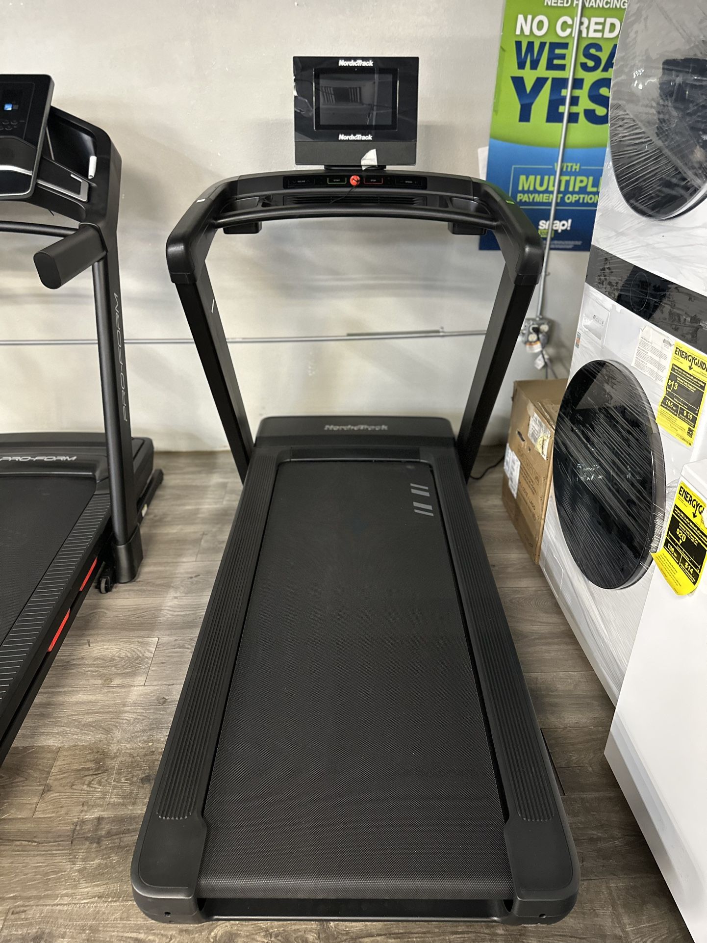 NordicTrack - Commercial 2450 Treadmill with 24" Pivoting Touchscreen - Black Read Description