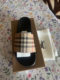 burberry slides