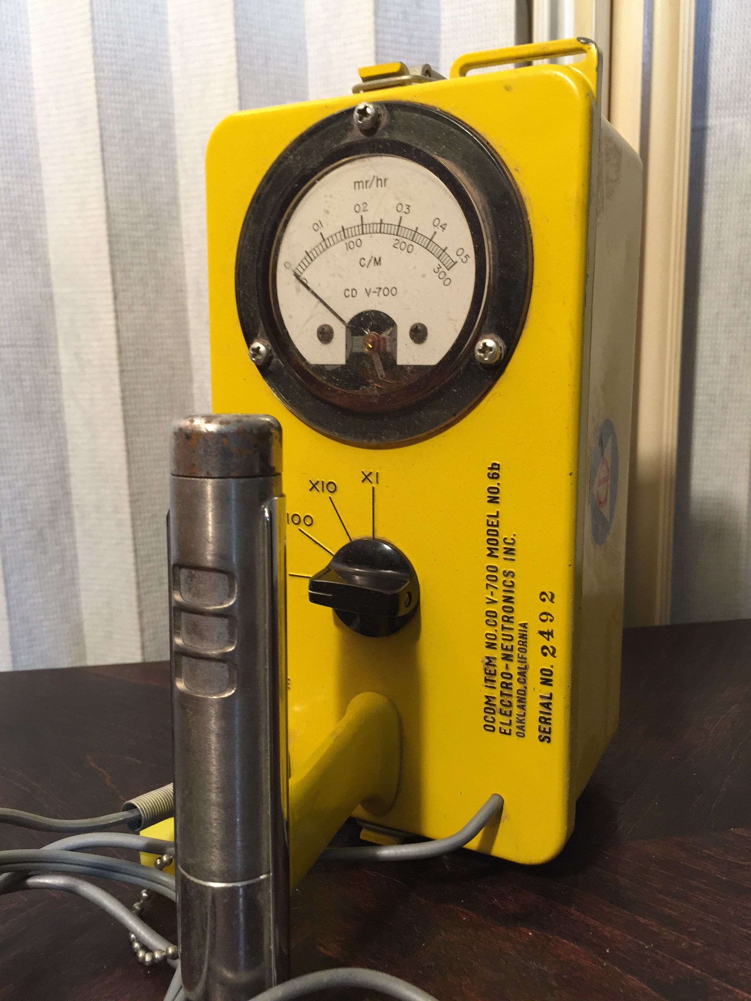 Vintage Geiger Counter
