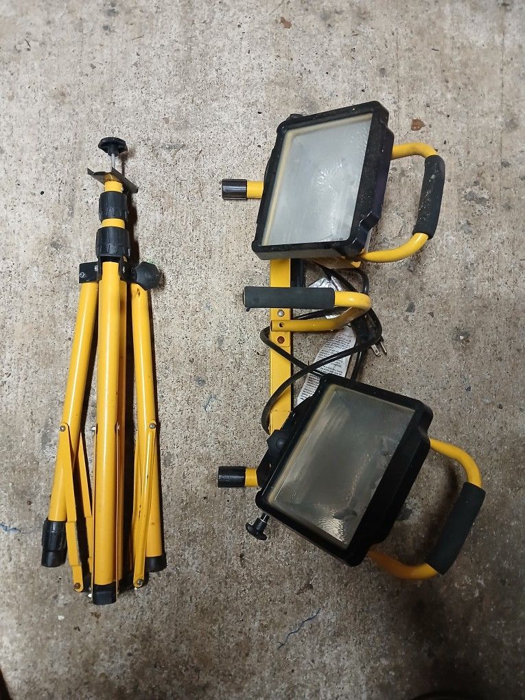 Work Lights And Tripod