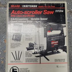 Auto scroller saw