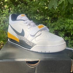 Jordan Legacy Low