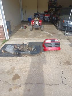 Craftsman Lawnmower Deck 42in. And Hood Lt3000