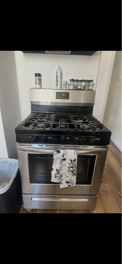 Frigidaire stove