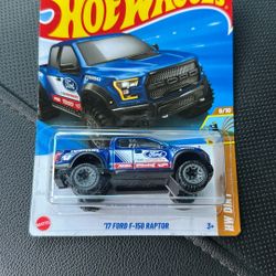 17 Ford F 150 Raptor 