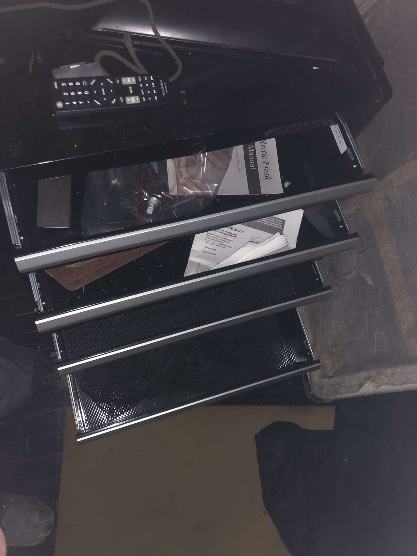 Husky tool box/ cart