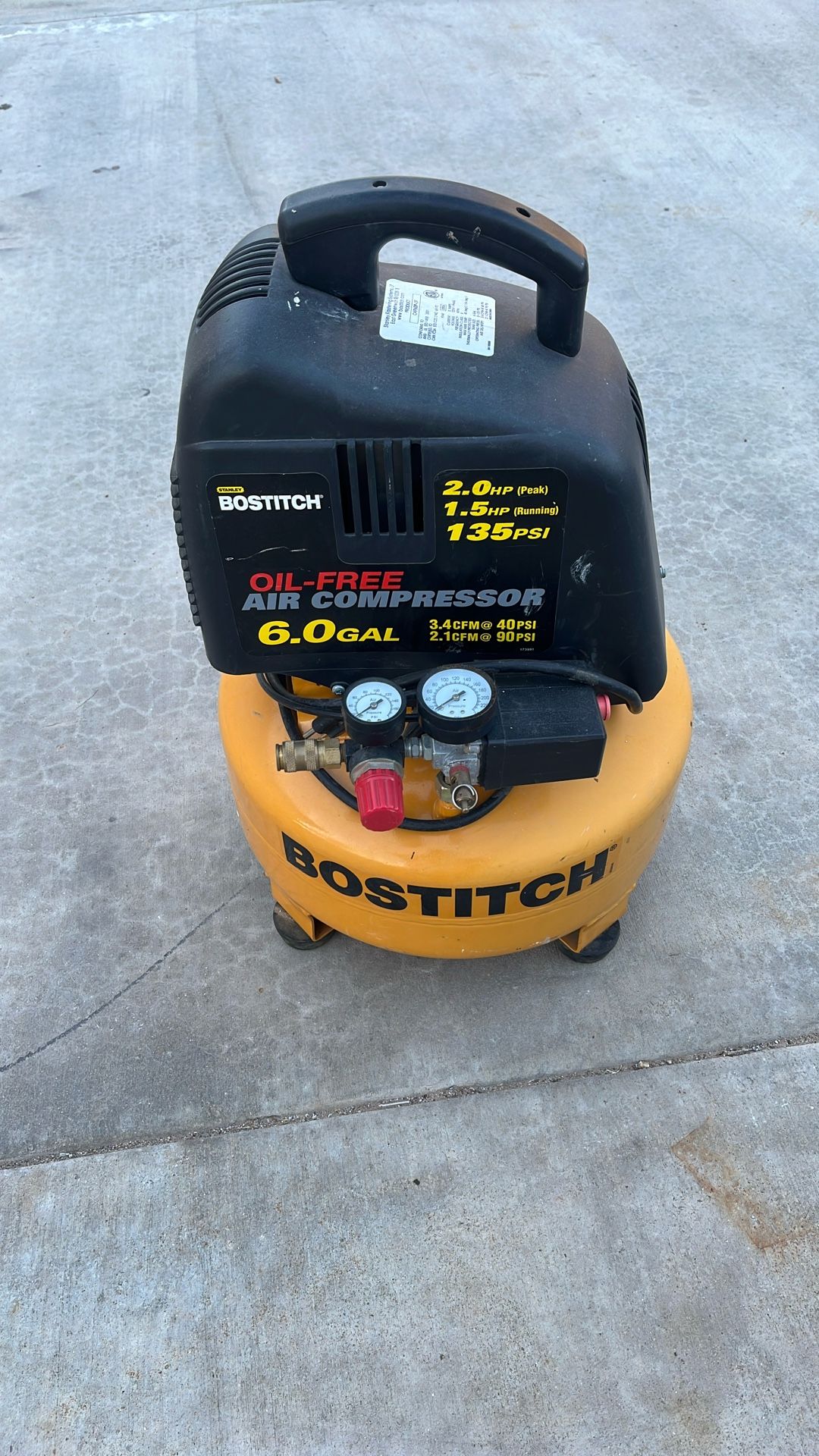 BOSTITCH Oil Free Air Compressor