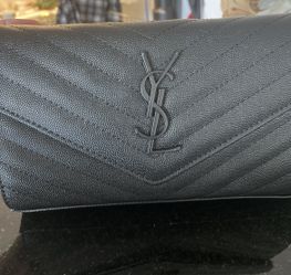 Beautiful Brand New  Elegante Purse