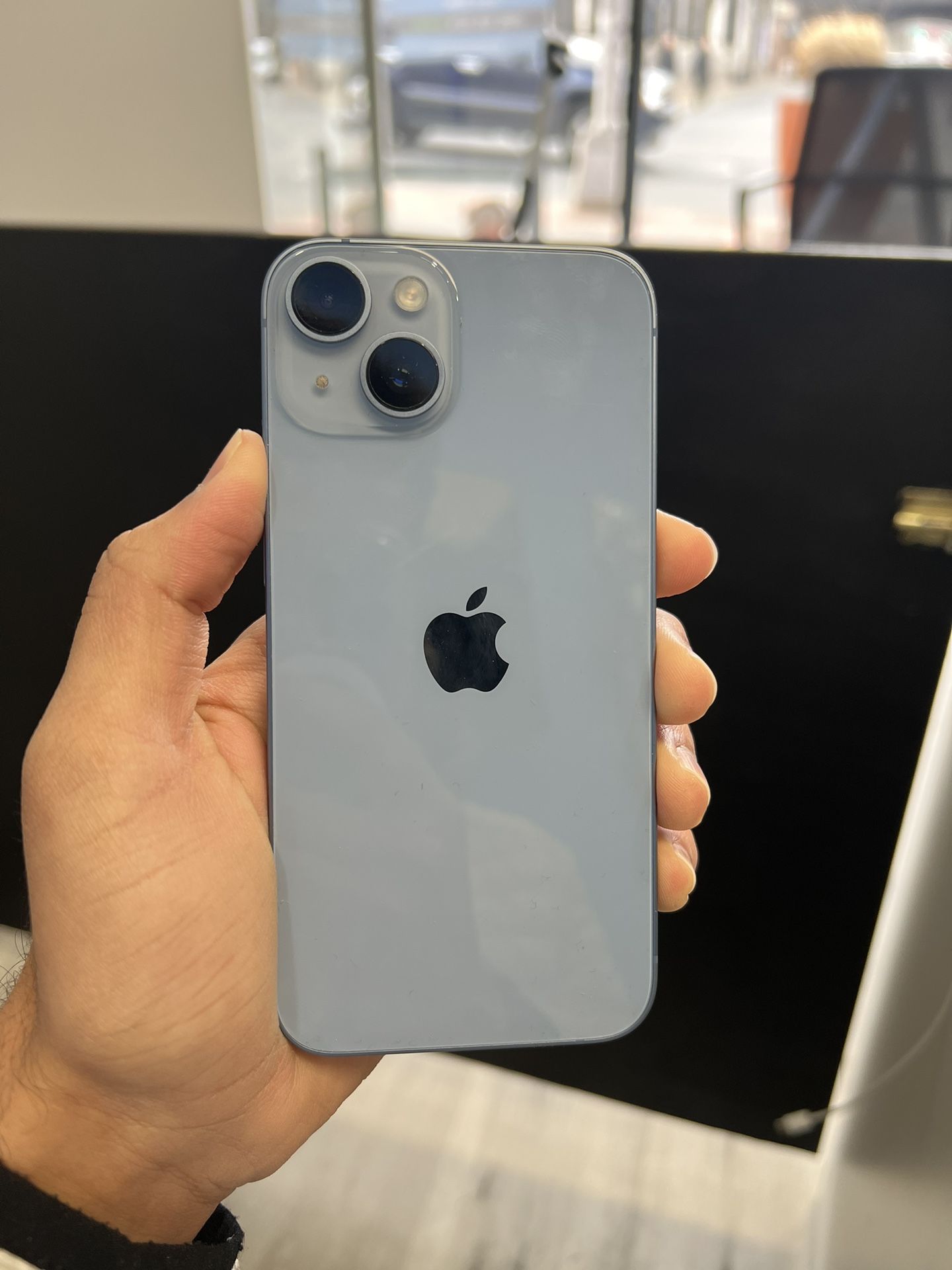 iPhone 14 Unlocked 97% Battery Health