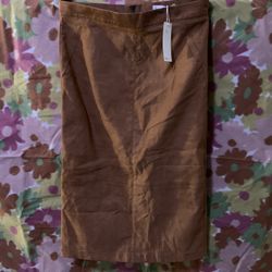 Med. velvet brown skirt