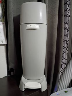 Playtex Diaper Genie Trash Bin