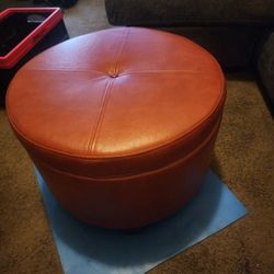 Home Pop Leather Ottoman With Walnut Legs 17 In High Times 24 Inches Wide Times 24 In Deep It's An Excellent Condition For Bedroom Living Room Or Foot