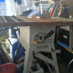 Ridgid Table Saw
