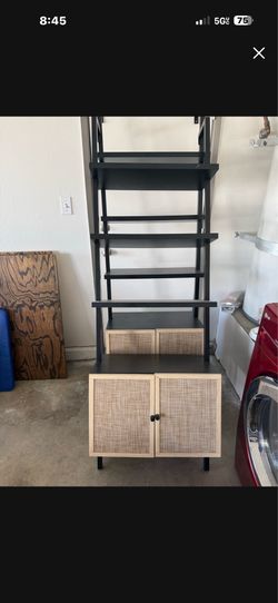 Shelves set