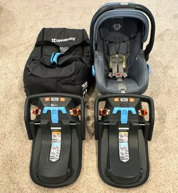 UPPAbaby Mesa Infant Car Seat with TWO Bases and Travel Bag.