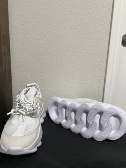Versace Chain Reaction