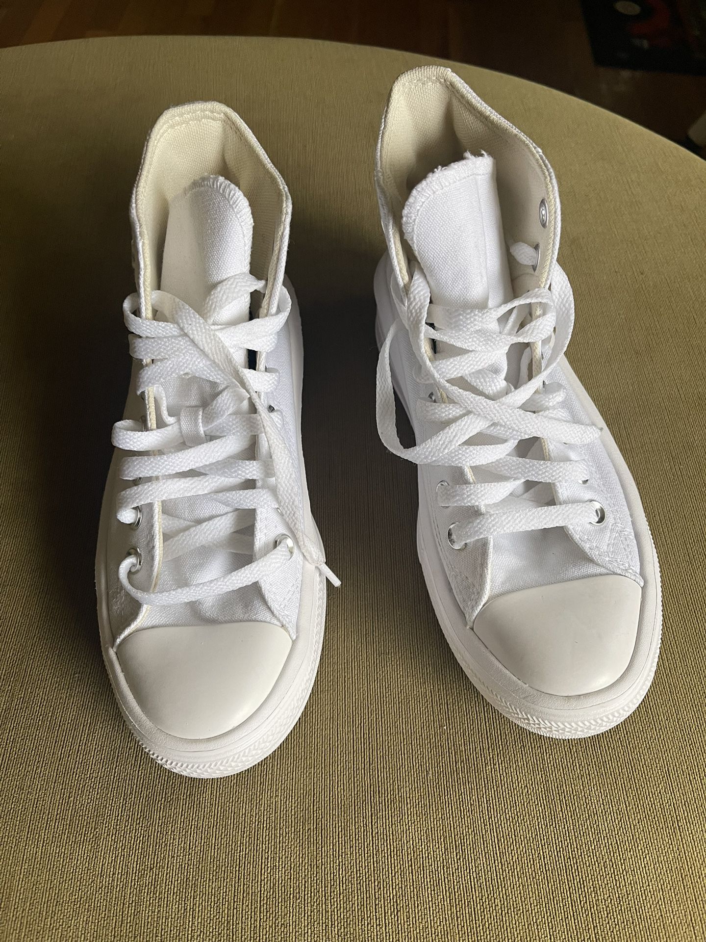 Worn Once In The House Still New Converse Move White Platform Sneakers 7