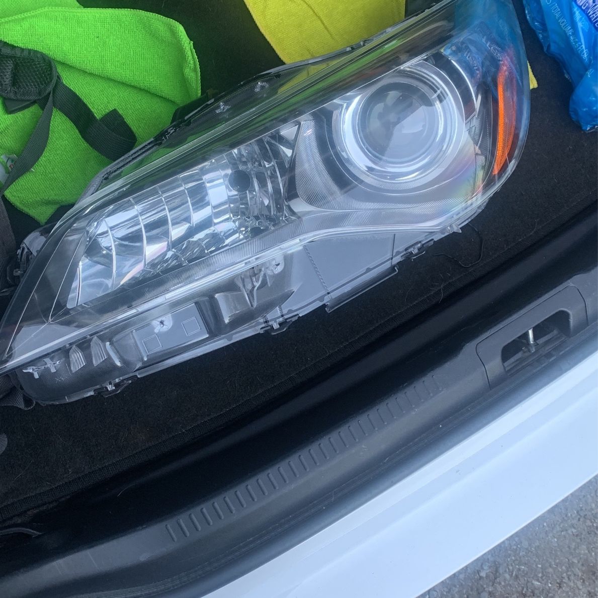 Toyota Camry Driver side Headlight (2015-17)